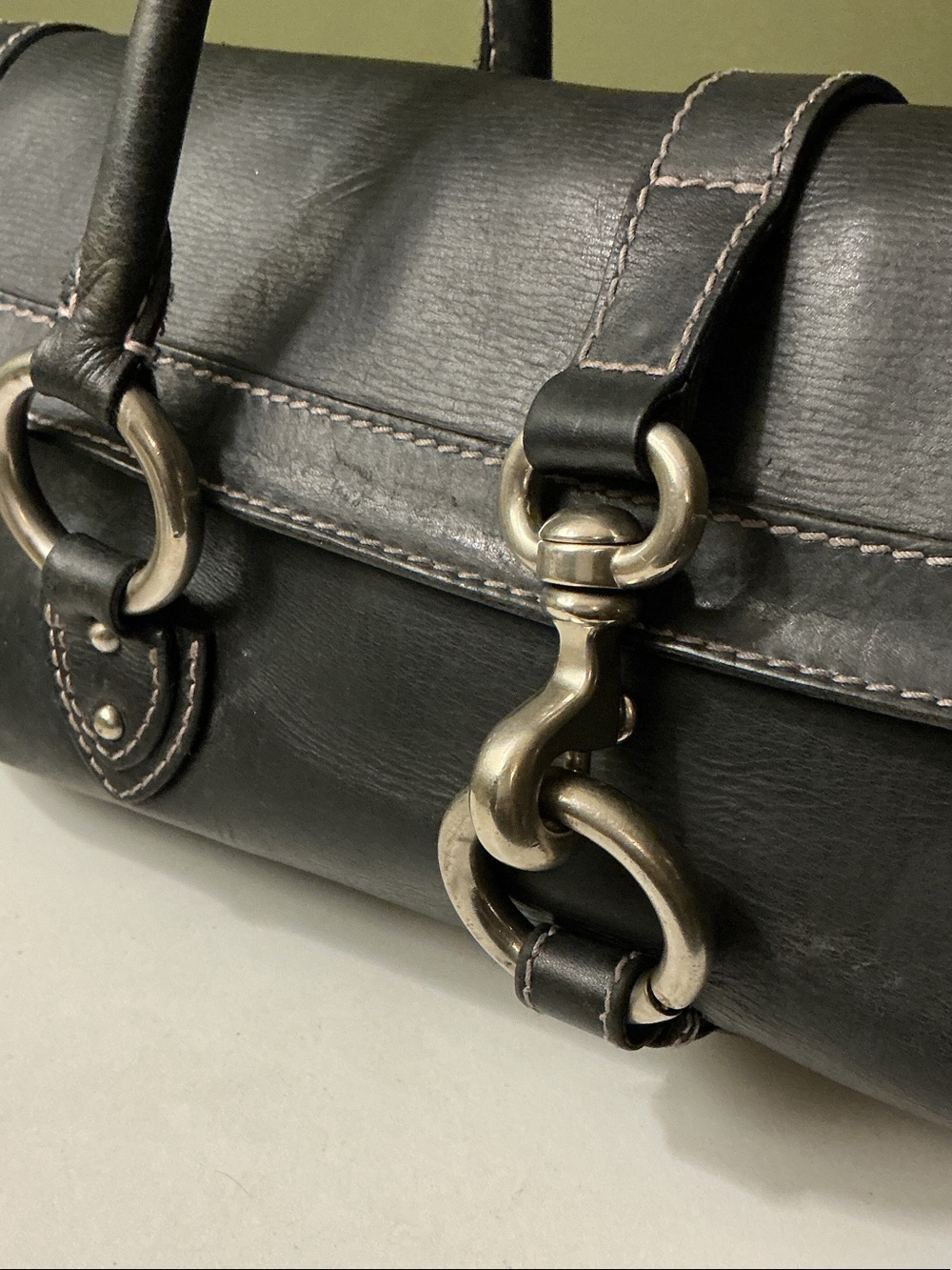 Marc Jacobs Vintage Black Leather Double-Handle Shoulder Bag Pink Stitching - Picture 2 of 13